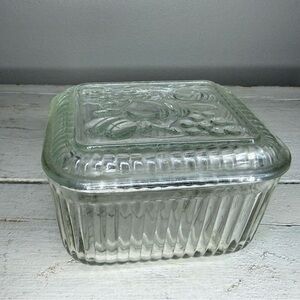 VTG Federal Refrigerator Dish Glass Dish w/ Lid Embossed Fruit 2.5” X 4.25” X 5"